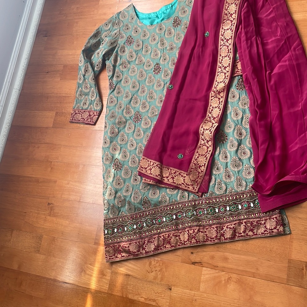 3 pc formal Indian shalwar kameez set, like new
